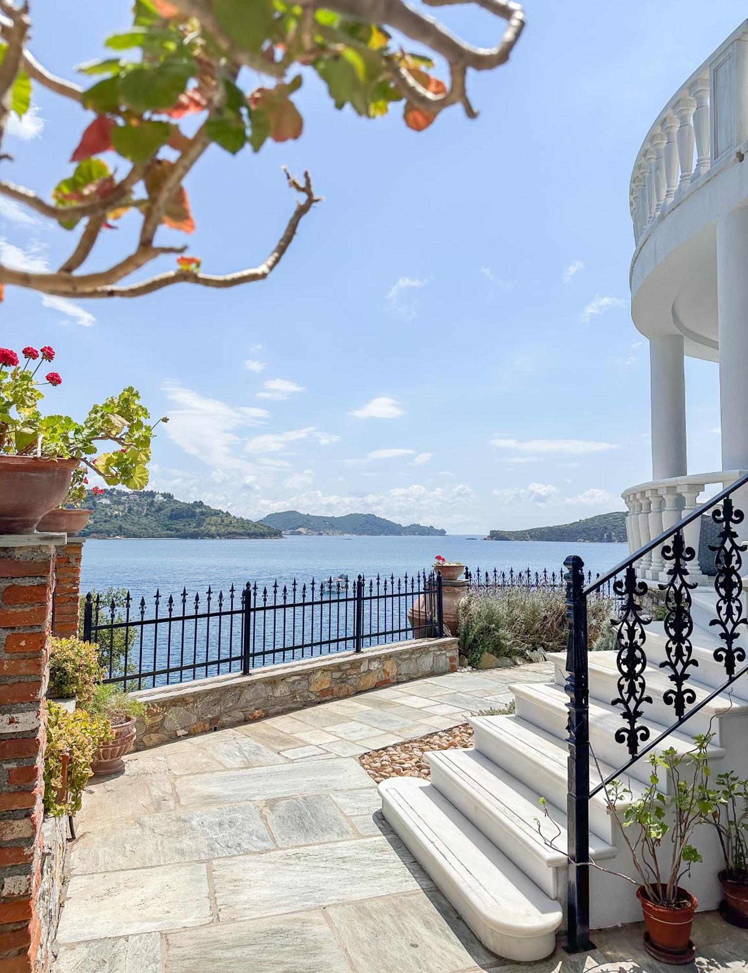 Ourania'S Mansion Hotel Skiathos Town Exterior foto