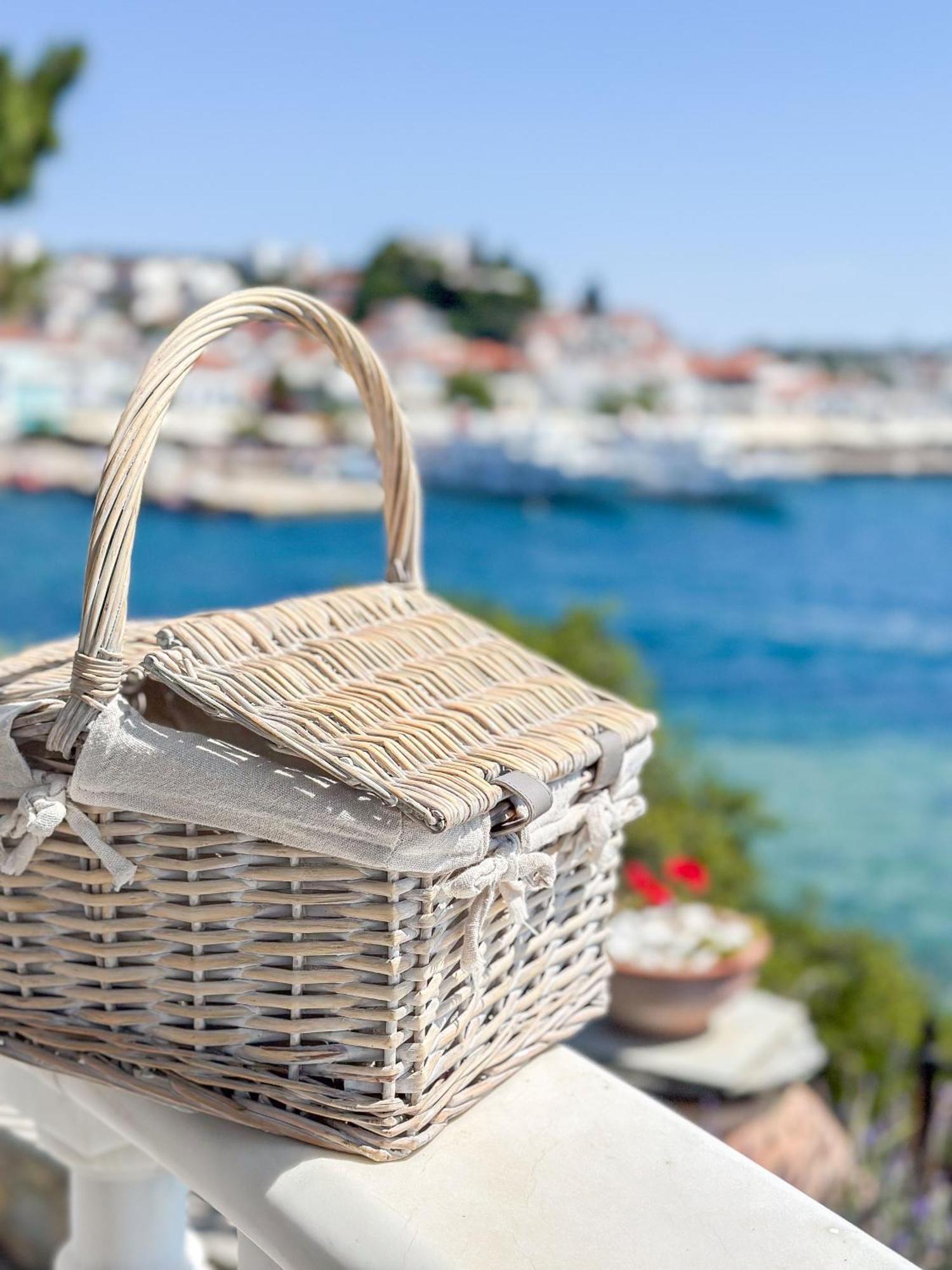 Ourania'S Mansion Hotel Skiathos Town Exterior foto
